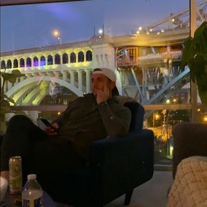 Meet your Posher, Michael